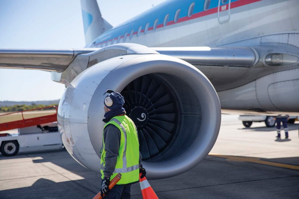 Piedra Fundacional Del Nuevo Aeropuerto De Carmelo Aeropuerto De